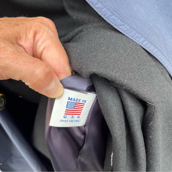 Navy silky trench coat. Jones New York. Size 12 petite - Picture 13 of 13